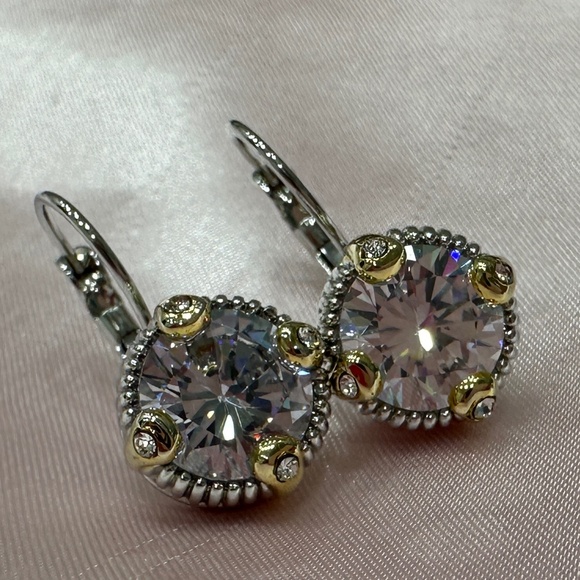 White CZ Diamond Lever Back Earrings - Picture 3 of 6